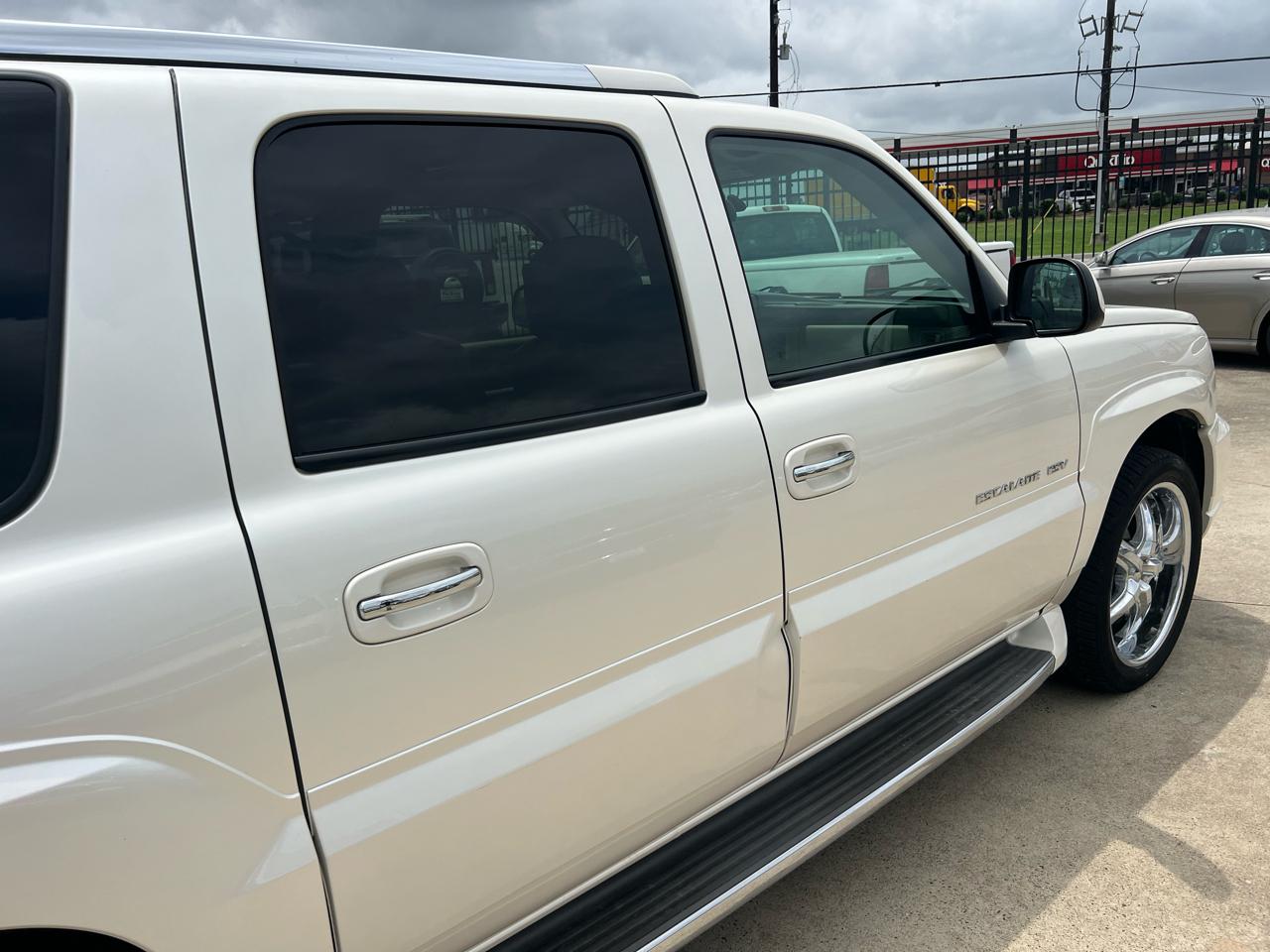 Cadillac Escalade ESV 2004