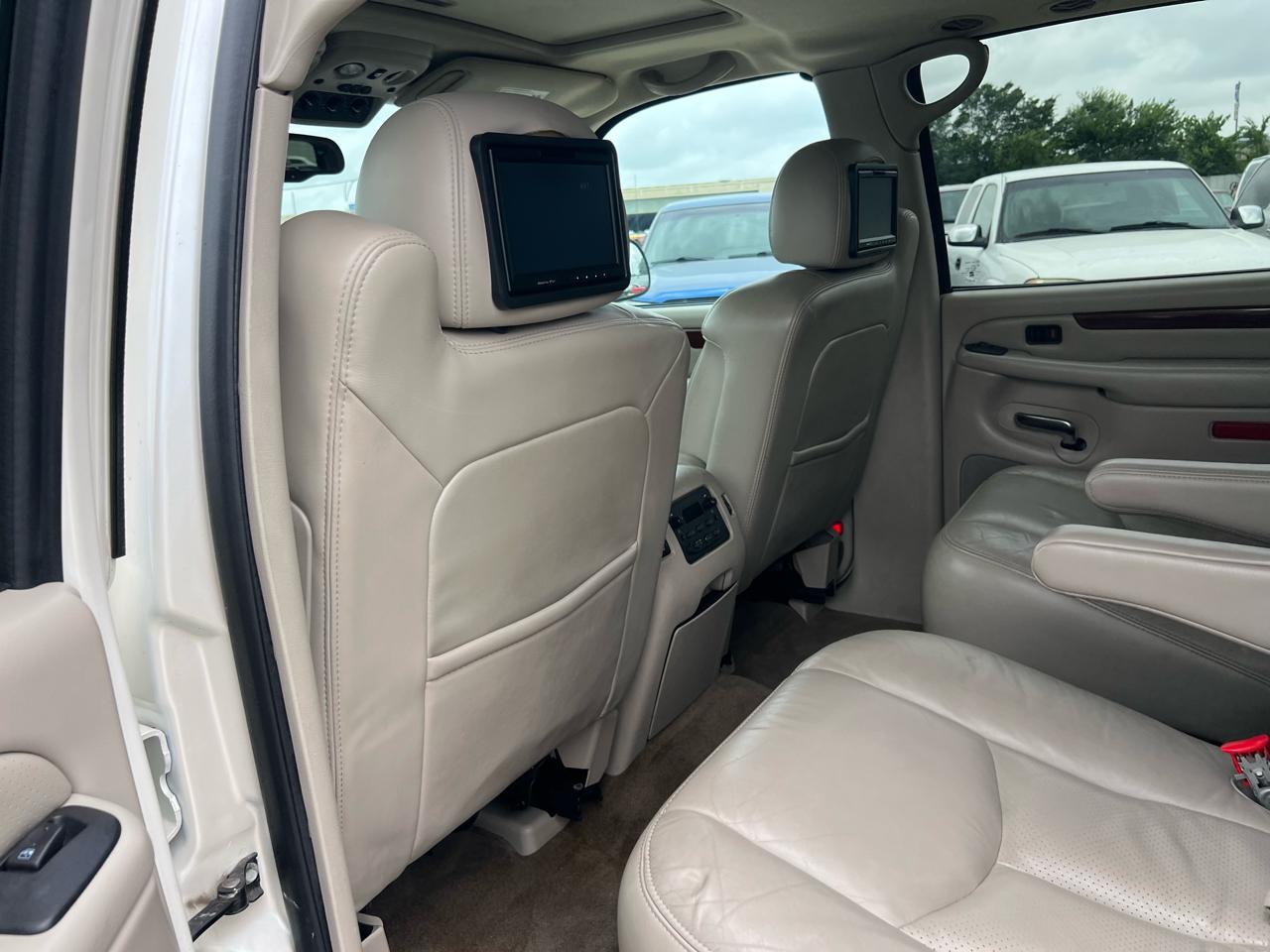 Cadillac Escalade ESV 2004