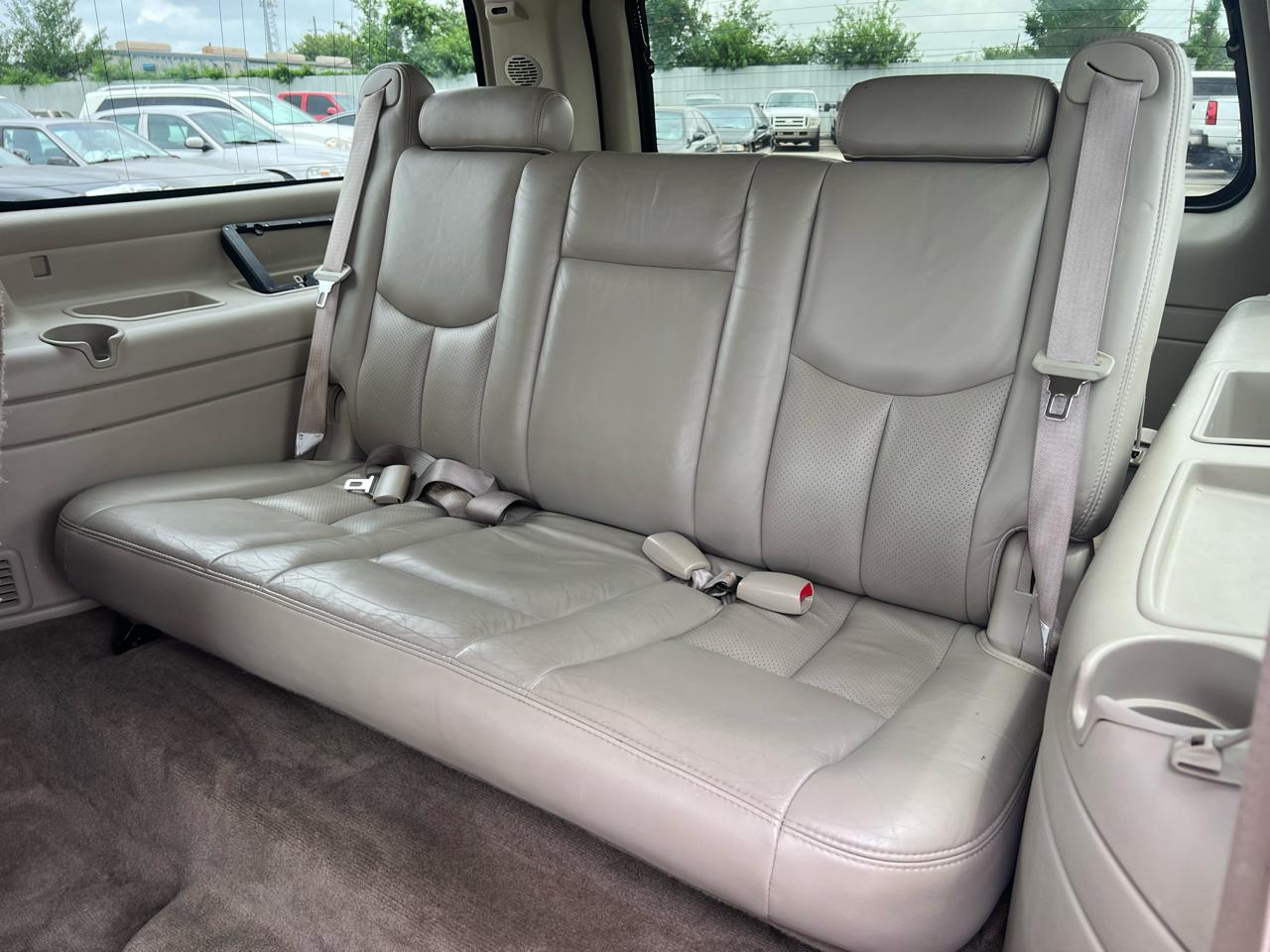 Cadillac Escalade ESV 2004