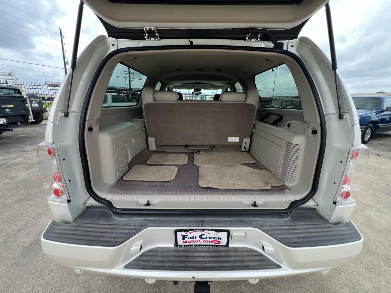 Cadillac Escalade ESV 2004