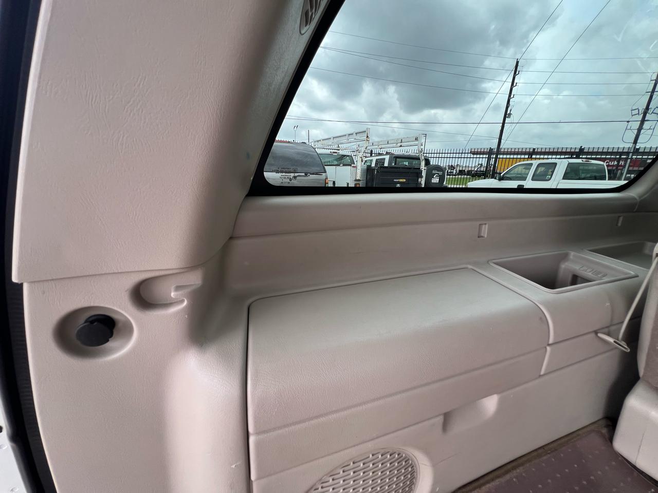 Cadillac Escalade ESV 2004