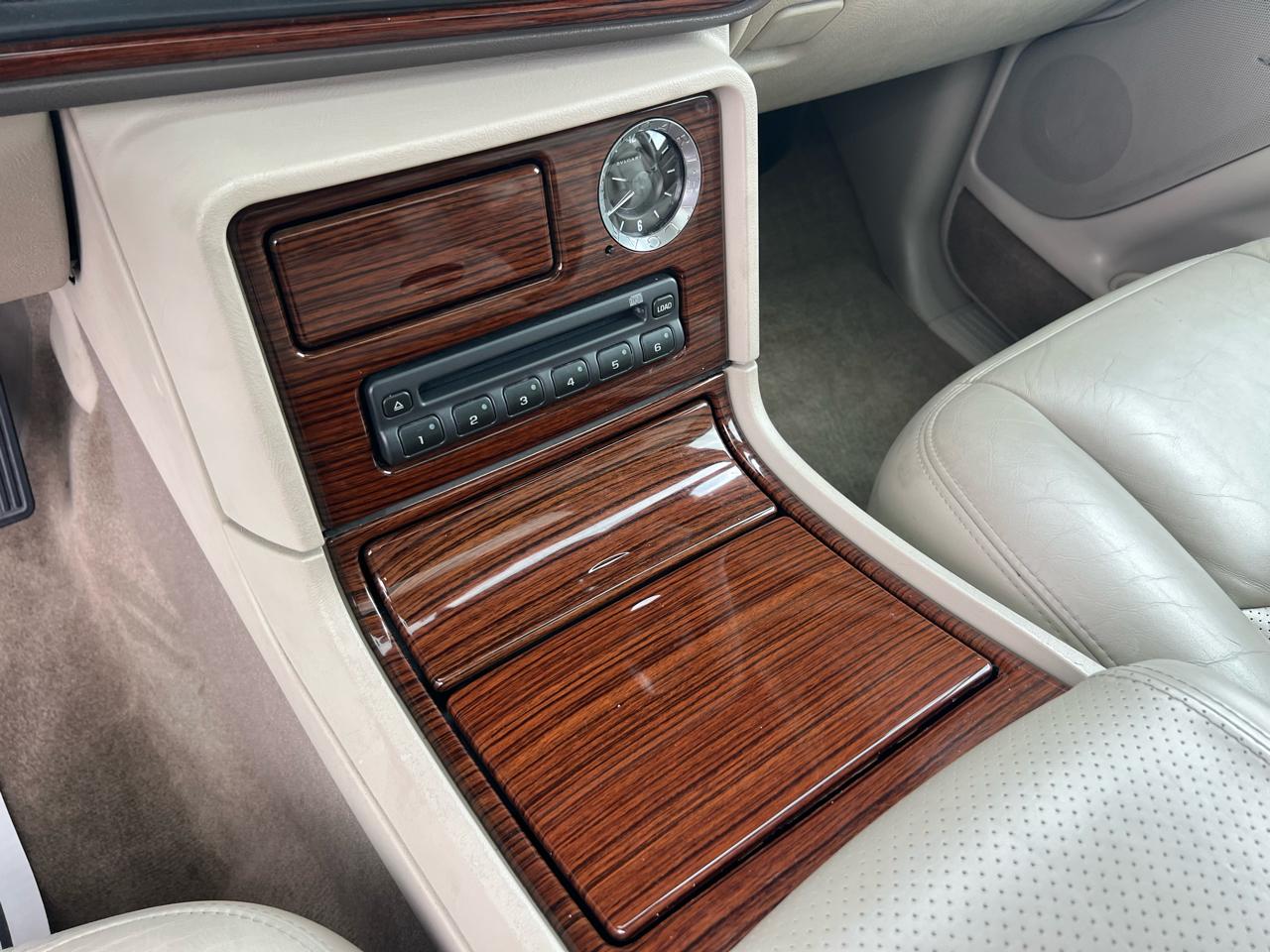 Cadillac Escalade ESV 2004