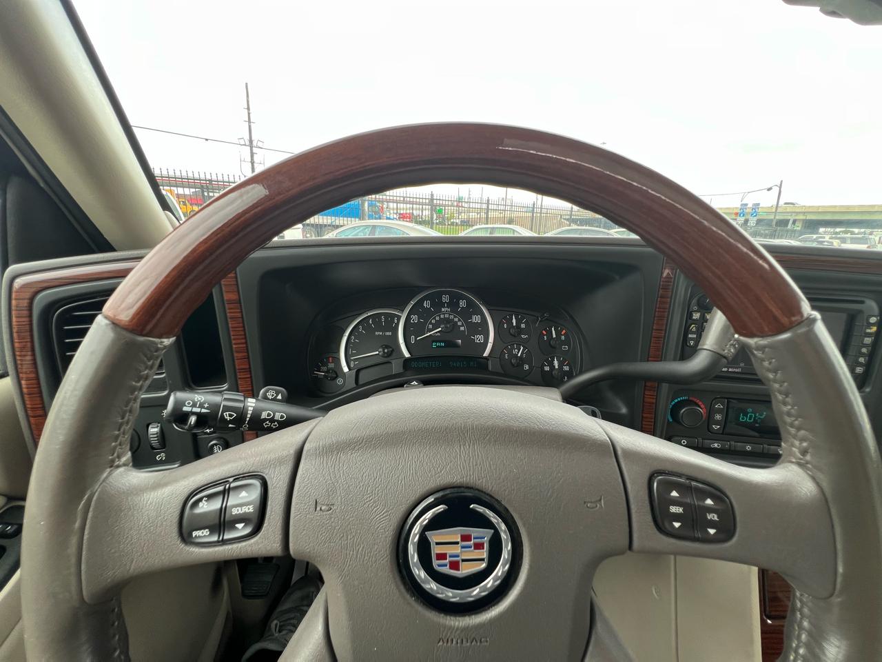 Cadillac Escalade ESV 2004
