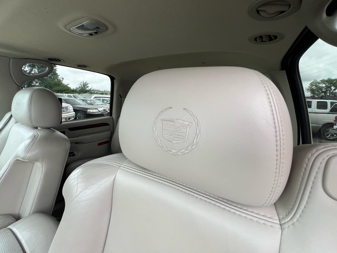 Cadillac Escalade ESV 2004