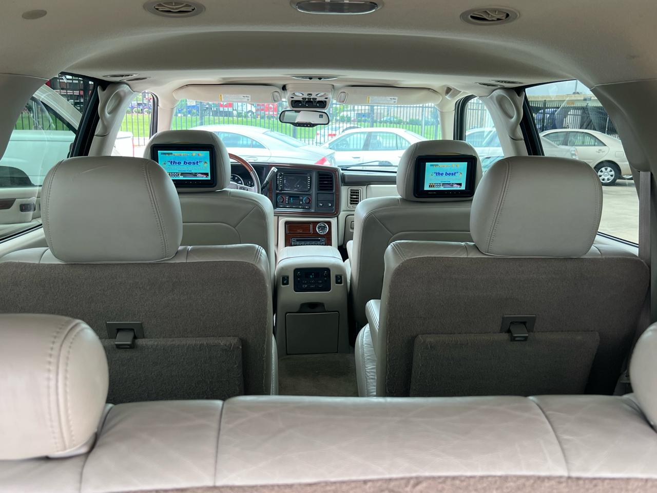 Cadillac Escalade ESV 2004