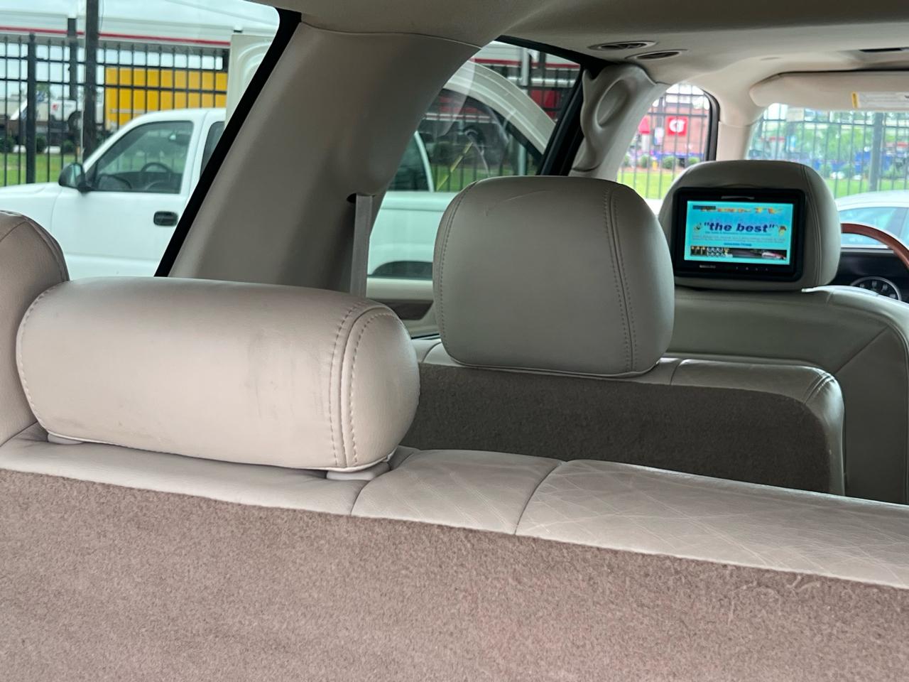Cadillac Escalade ESV 2004
