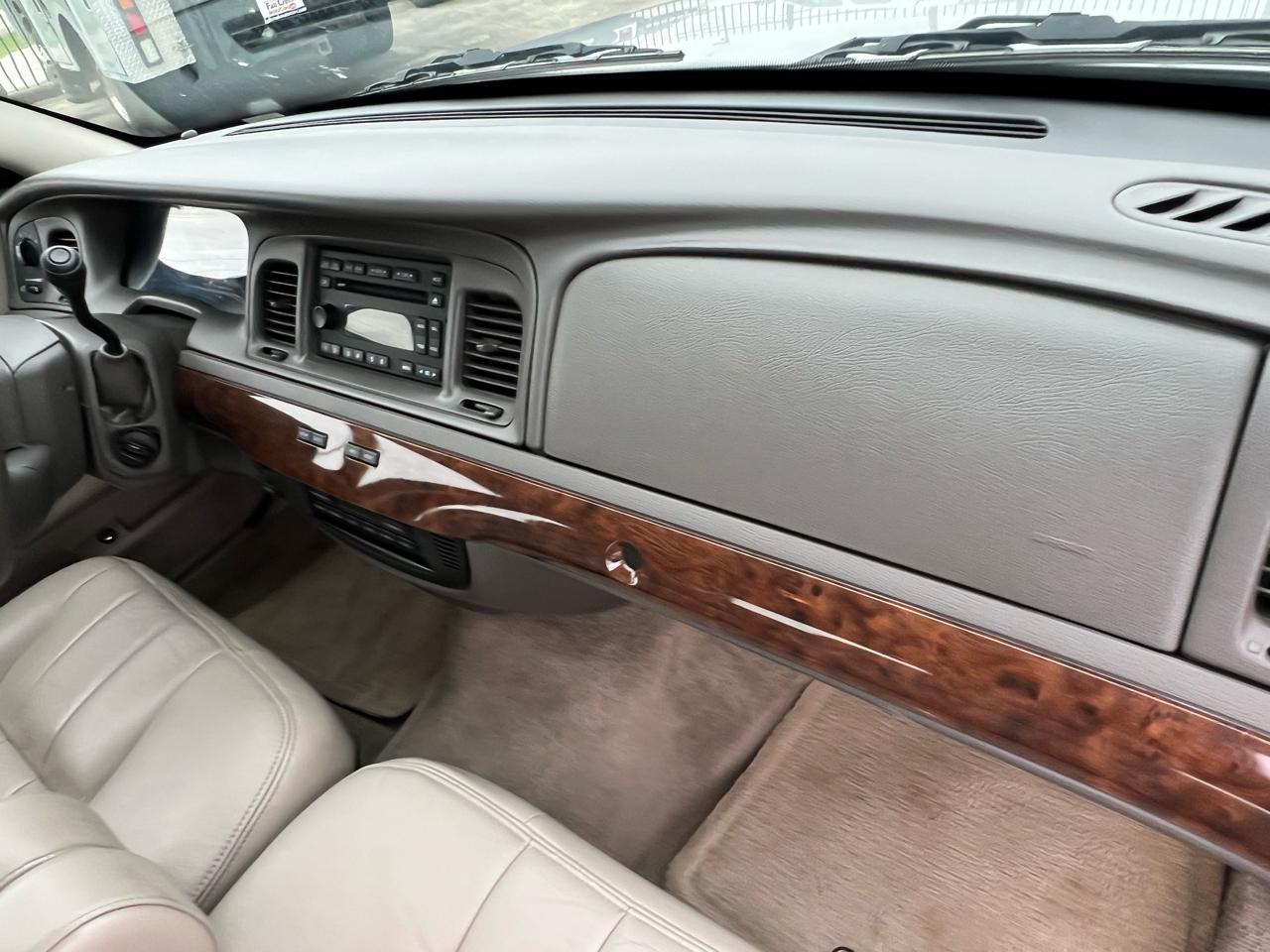 Mercury Grand Marquis LS Ultimate 2009