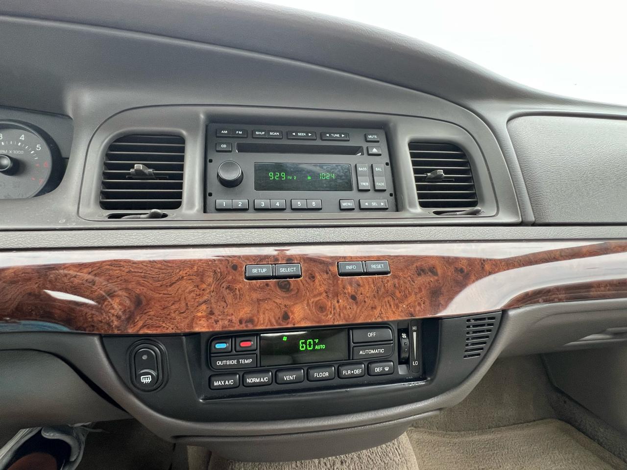 Mercury Grand Marquis LS Ultimate 2009