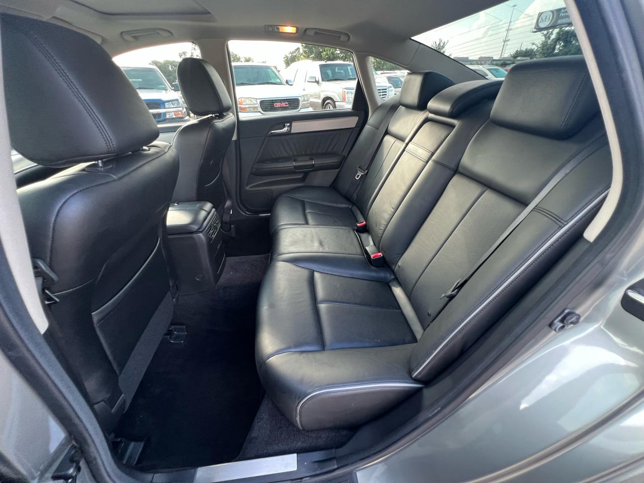 Infiniti M 45 Sedan 2007