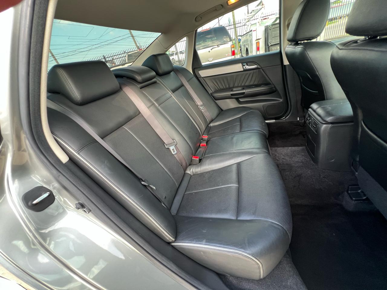 Infiniti M 45 Sedan 2007