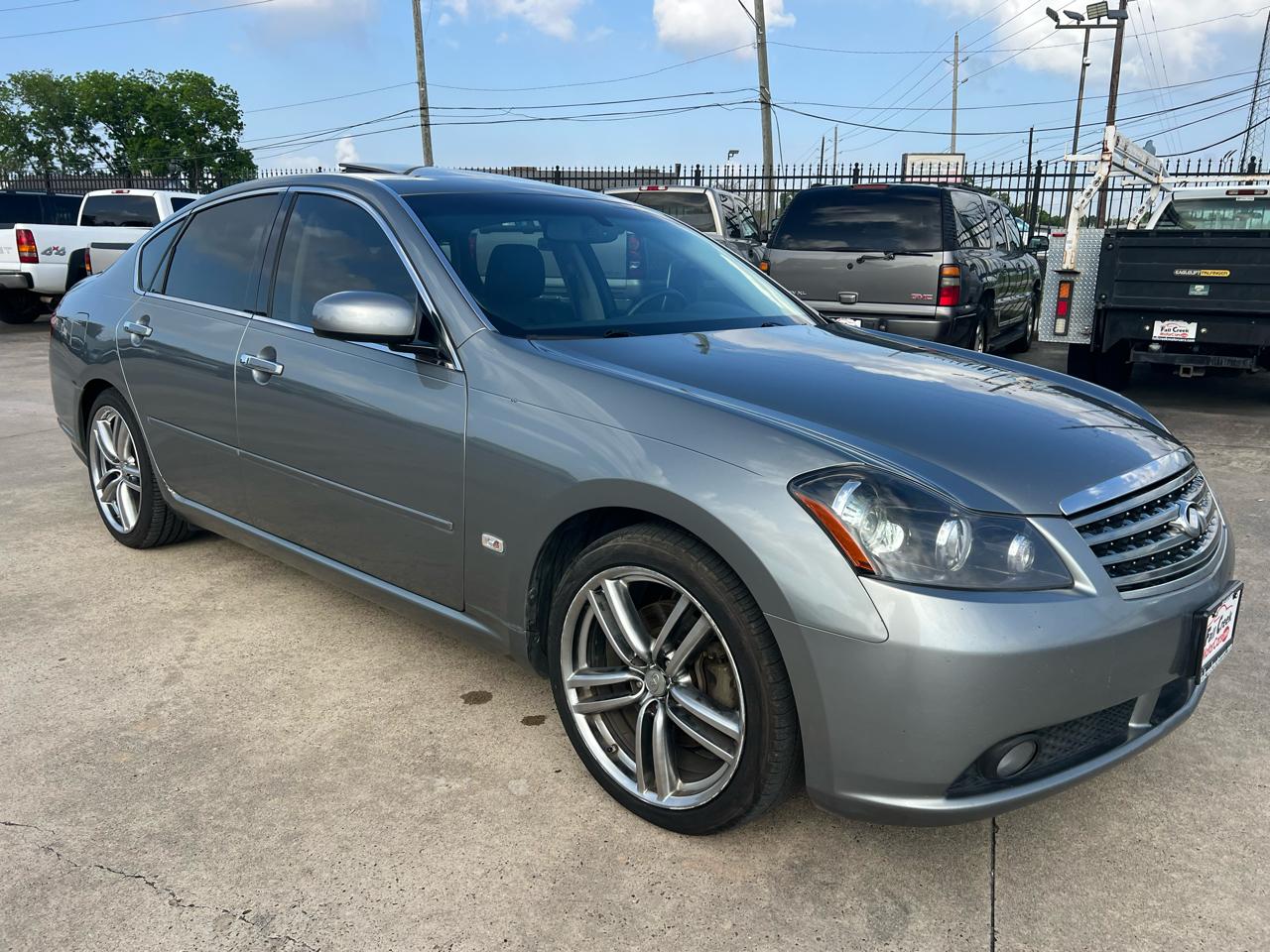 Infiniti M 45 Sedan 2007