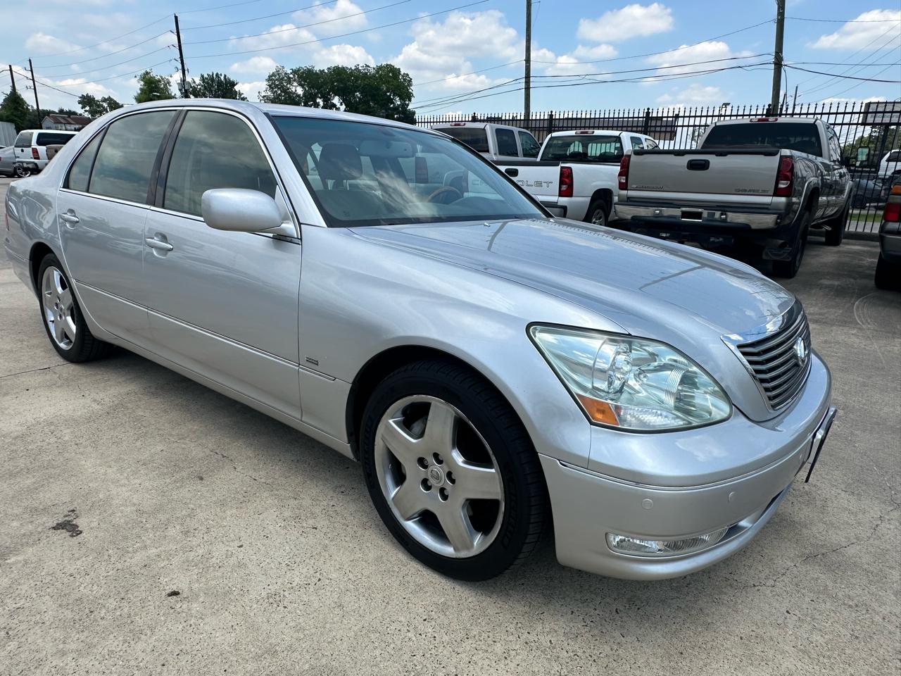 Lexus LS 430  2004