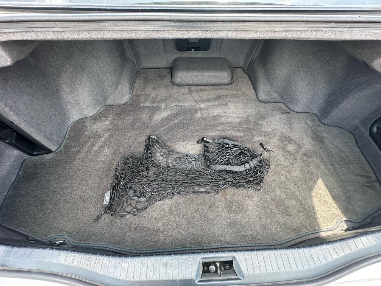 Lexus LS 430  2004
