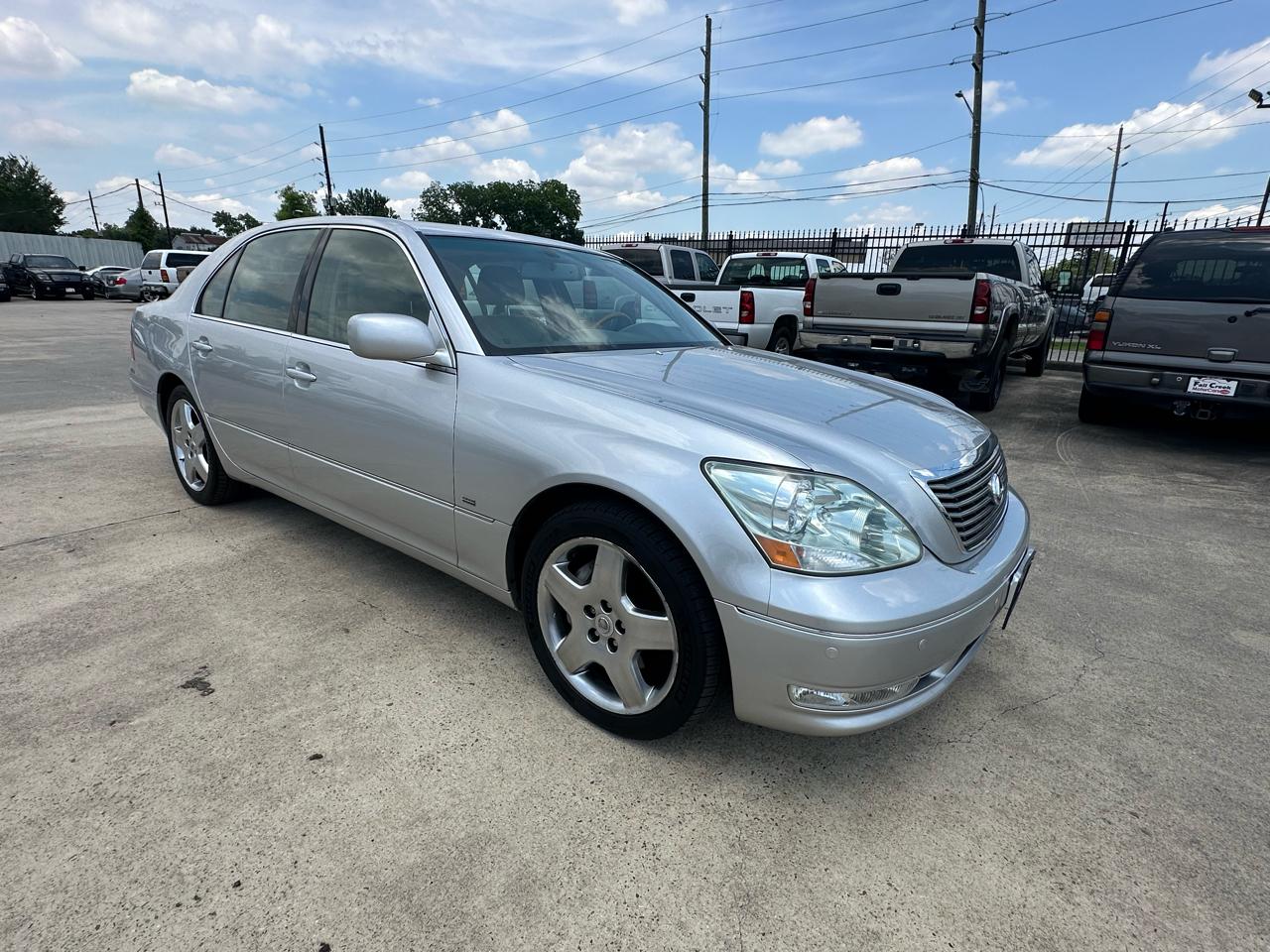 Lexus LS 430  2004