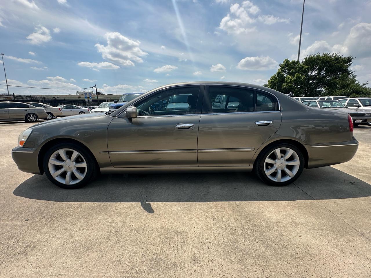 Infiniti Q45 Luxury 2005