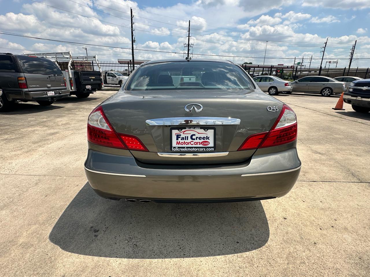 Infiniti Q45 Luxury 2005