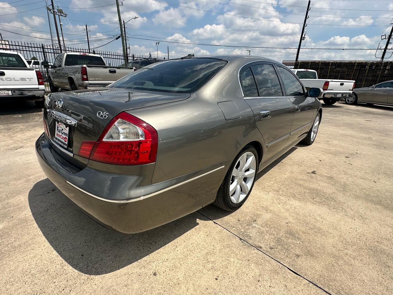 Infiniti Q45 Luxury 2005