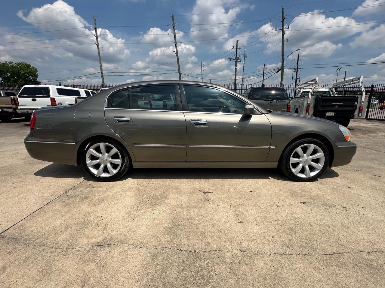 Infiniti Q45 Luxury 2005