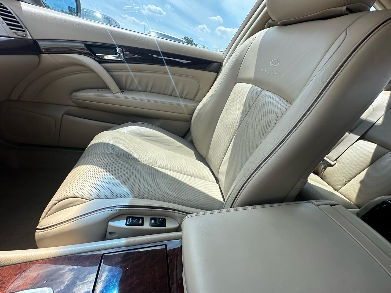 Infiniti Q45 Luxury 2005