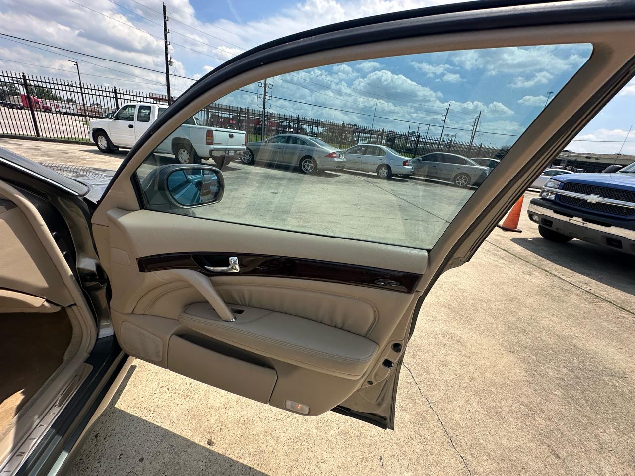 Infiniti Q45 Luxury 2005