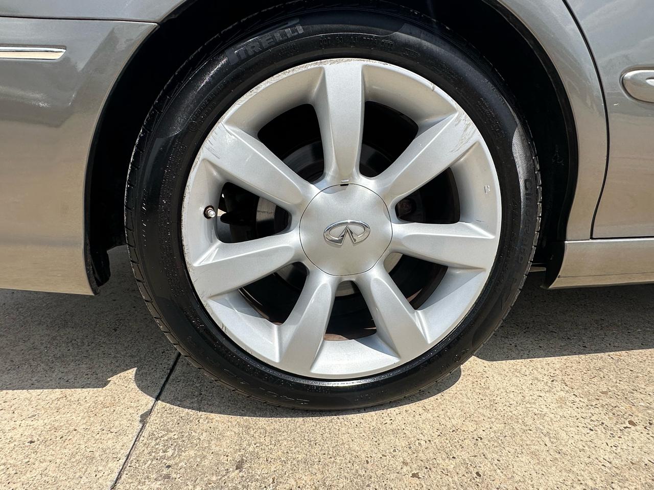 Infiniti Q45 Luxury 2005