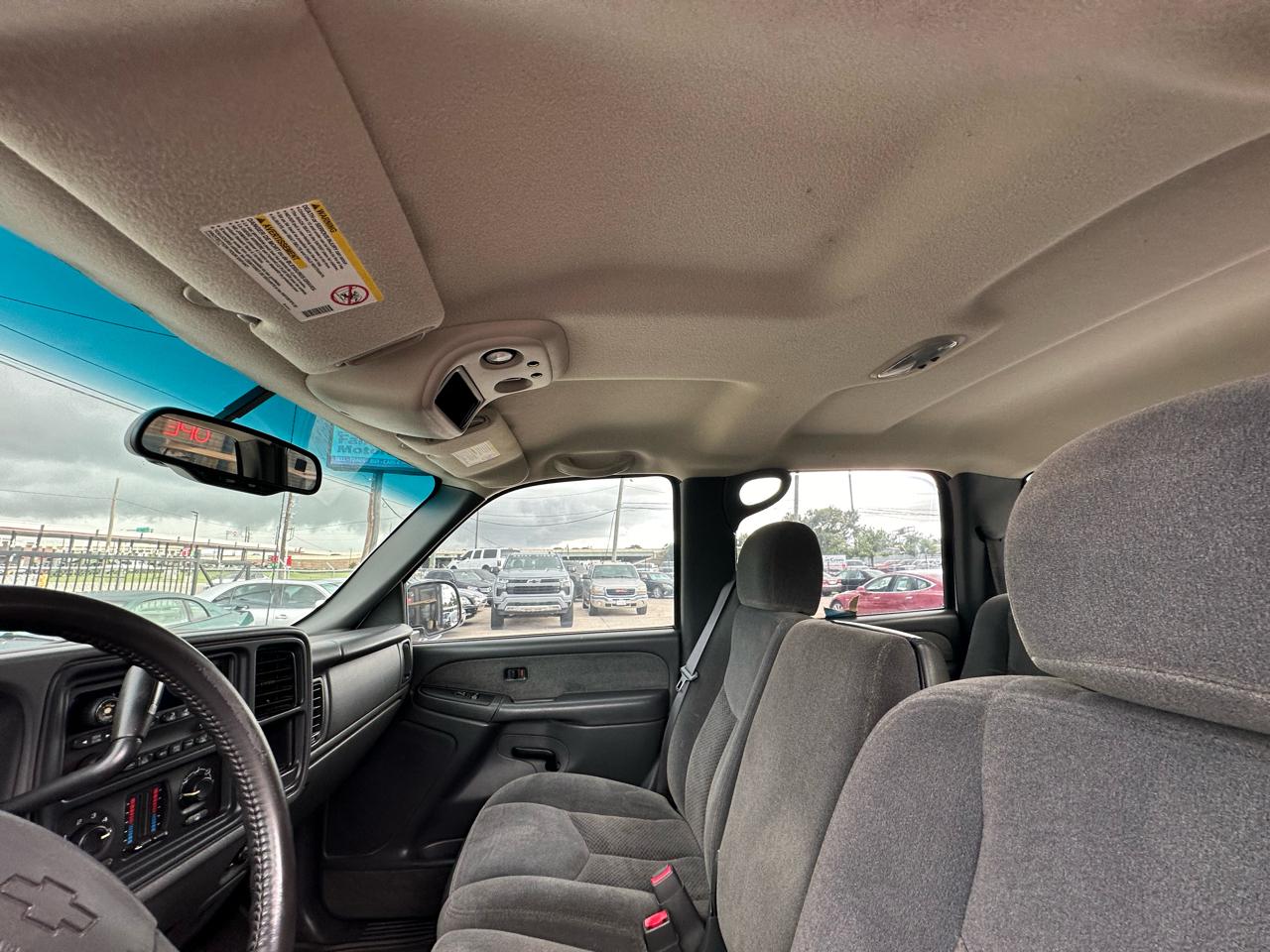 Chevrolet Silverado 2500HD Crew Cab Long Bed 4WD 2003