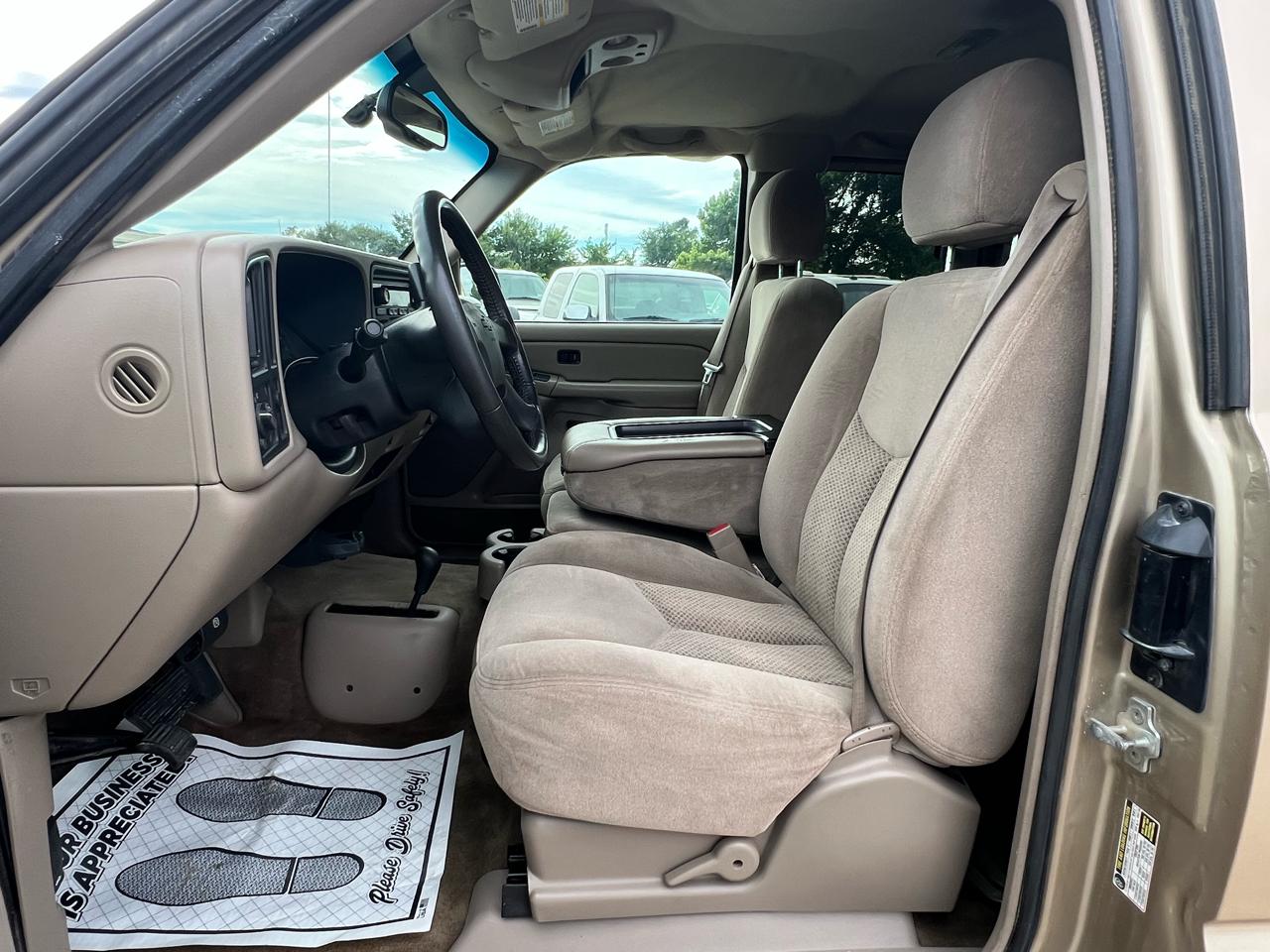 Chevrolet Silverado 2500HD LS Ext. Cab Short Bed 4WD 2005