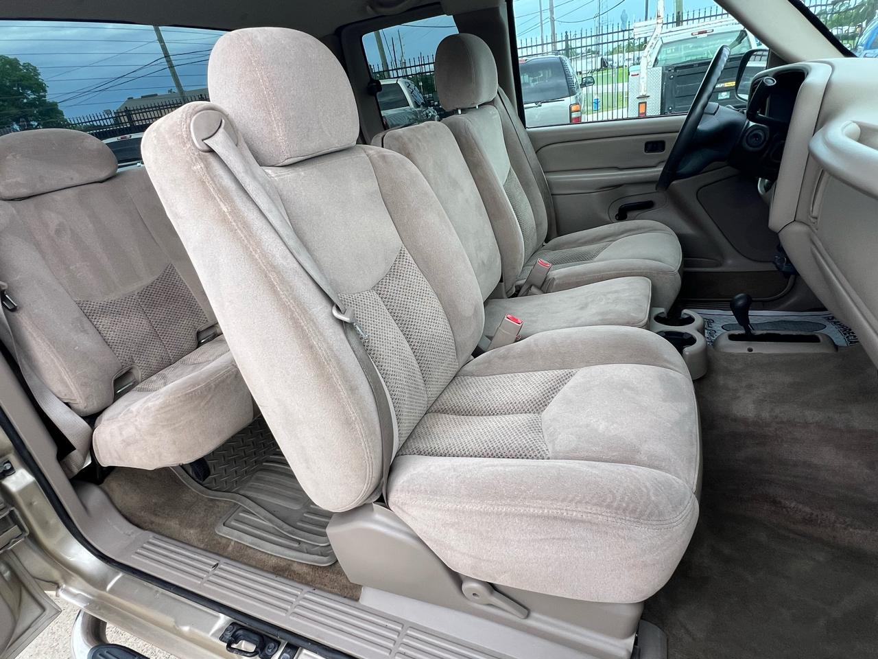 Chevrolet Silverado 2500HD LS Ext. Cab Short Bed 4WD 2005