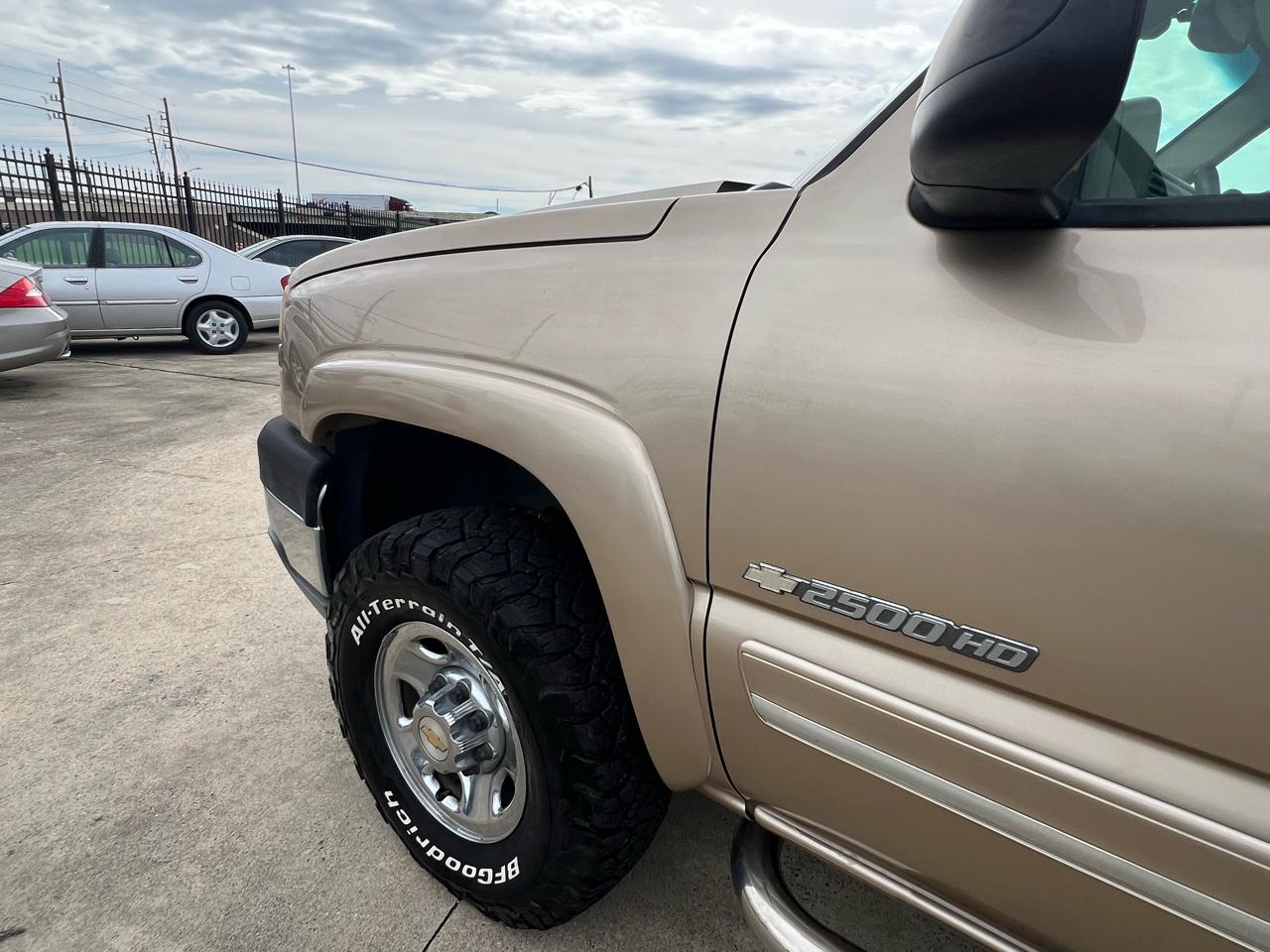 Chevrolet Silverado 2500HD LS Ext. Cab Short Bed 4WD 2005
