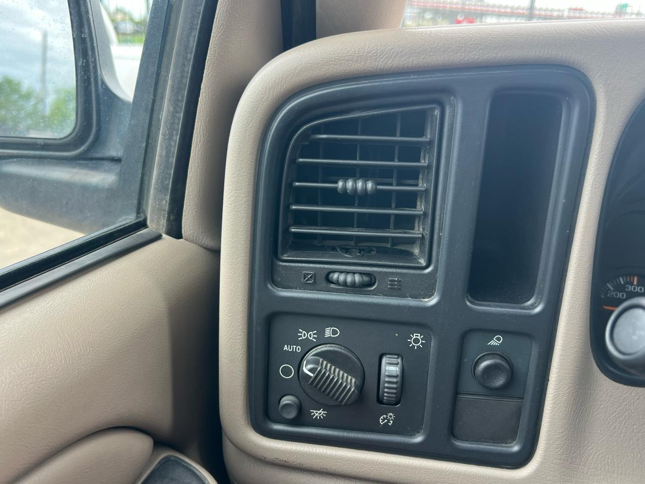 Chevrolet Silverado 2500HD LS Ext. Cab Short Bed 4WD 2005