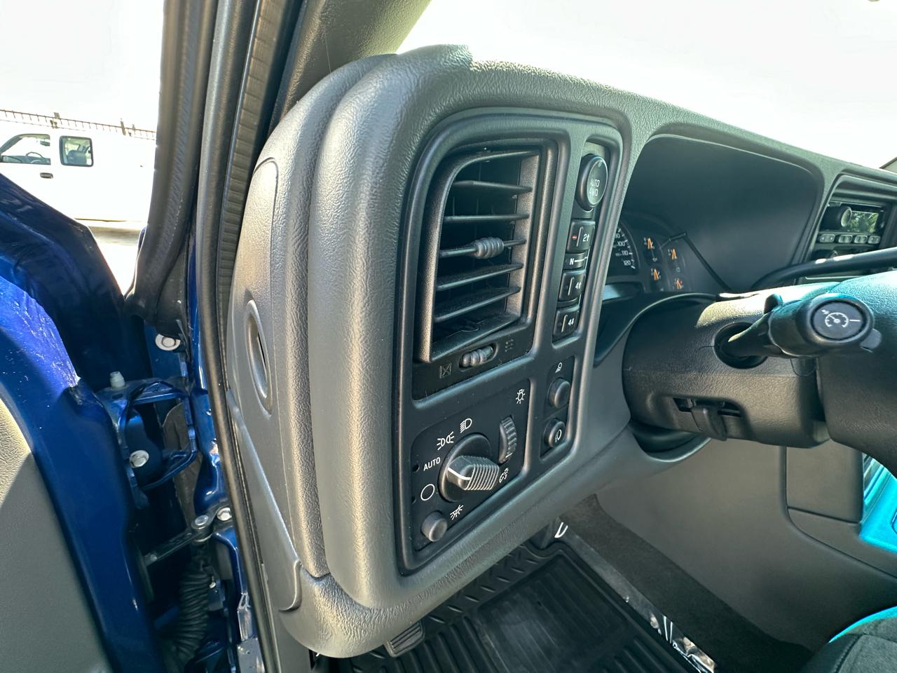 Chevrolet Silverado 1500  2003