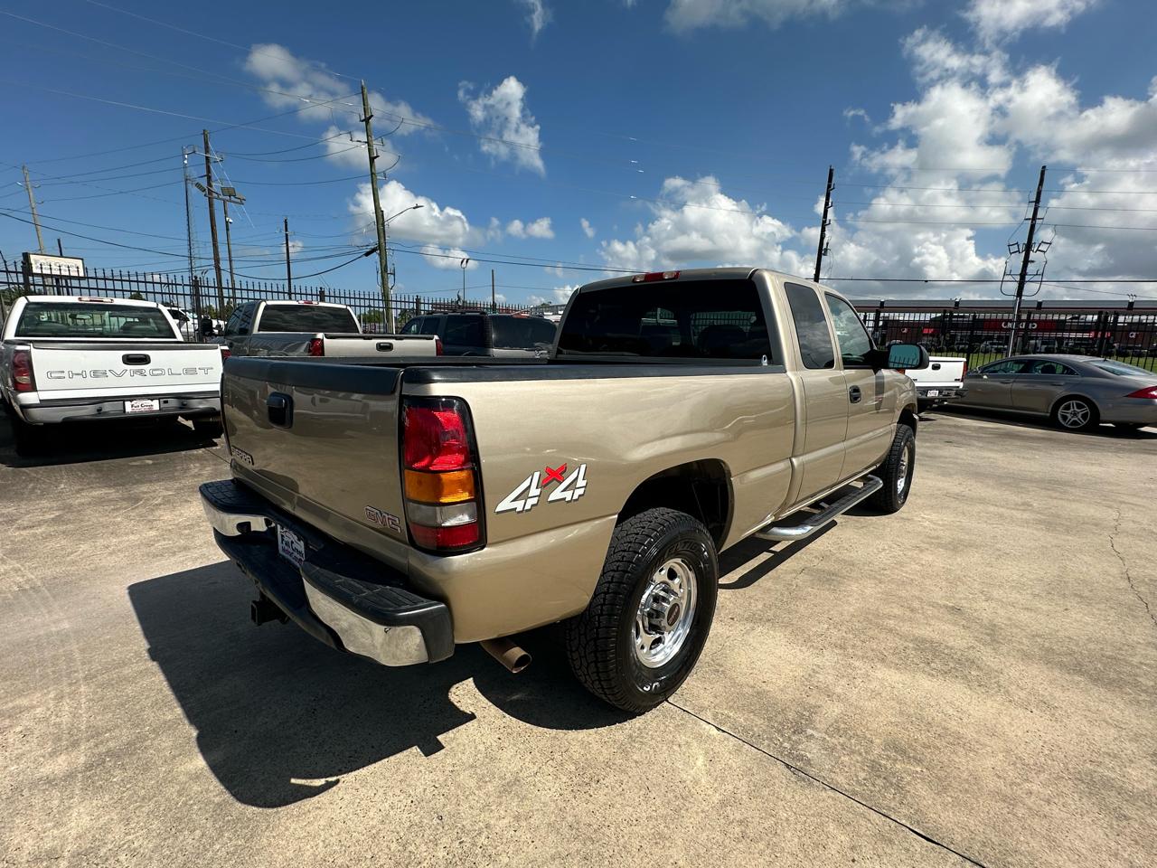 GMC Sierra 2500 SLT Ext. Cab 4WD 2004