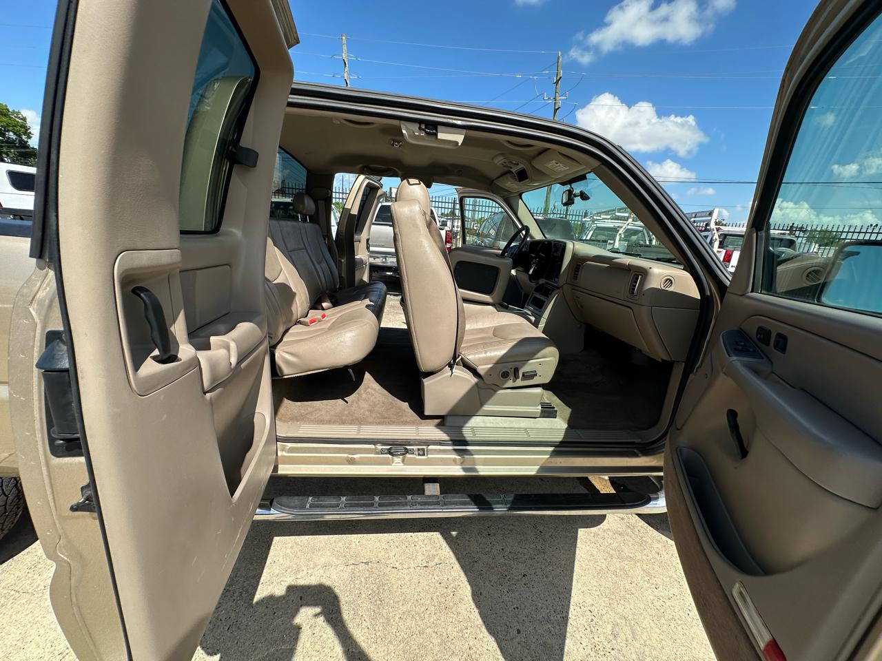 GMC Sierra 2500 SLT Ext. Cab 4WD 2004