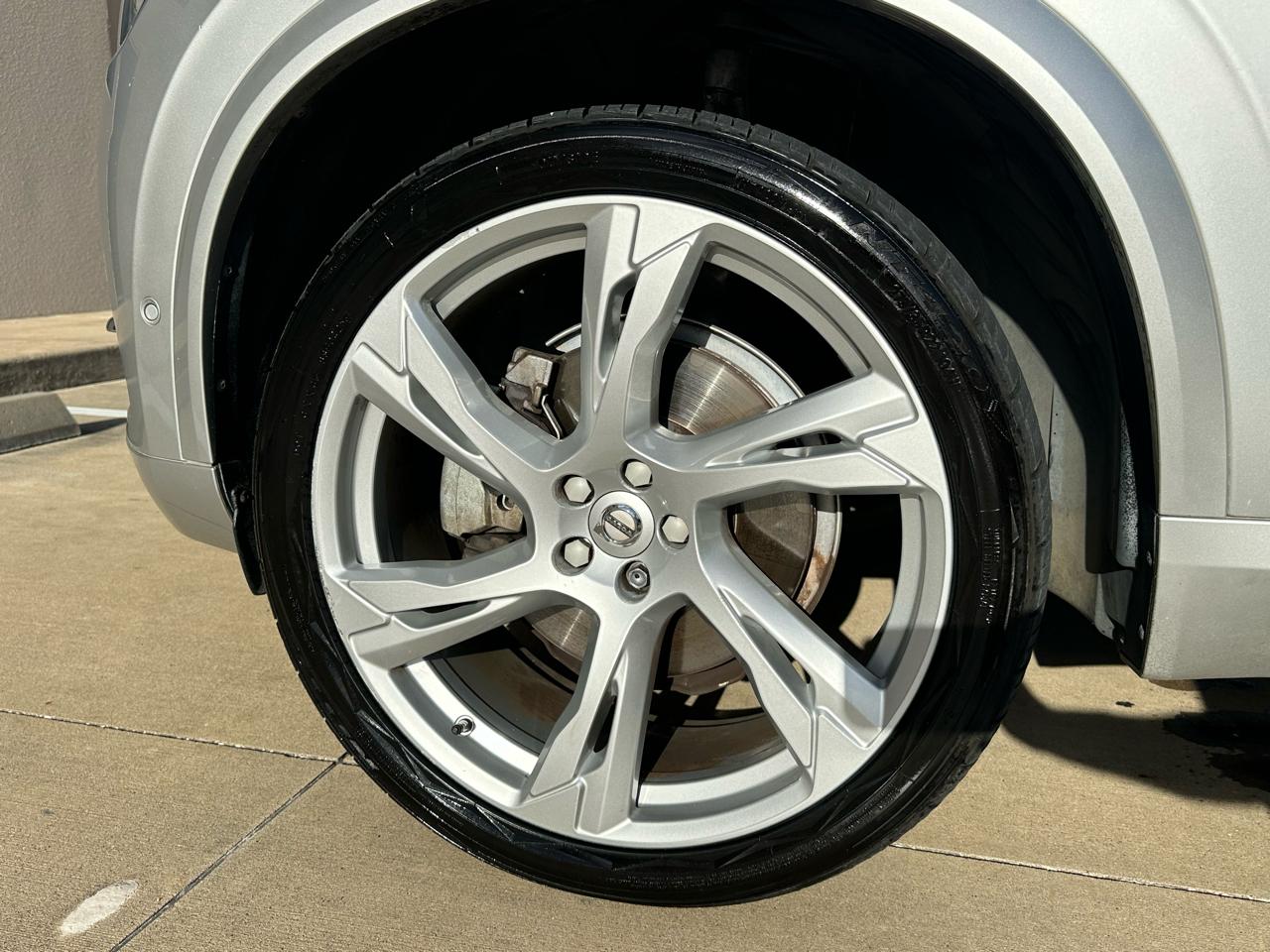 Volvo XC90 T6 Momentum AWD 2018