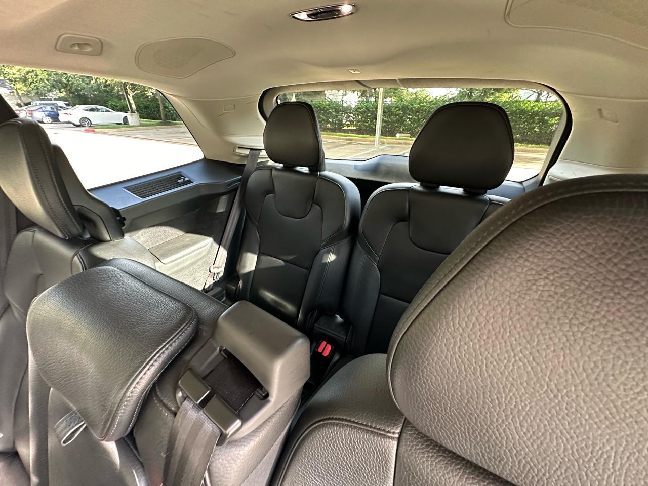 Volvo XC90 T6 Momentum AWD 2018
