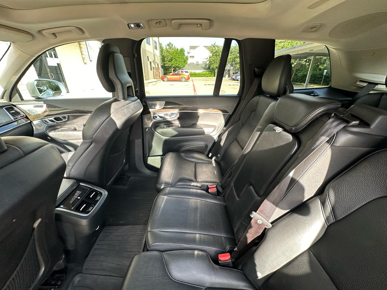 Volvo XC90 T6 Momentum AWD 2018