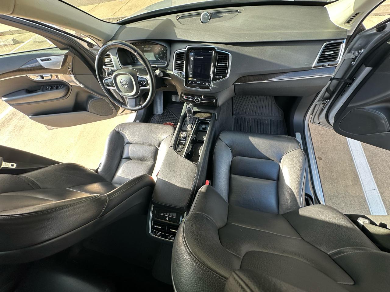 Volvo XC90 T6 Momentum AWD 2018