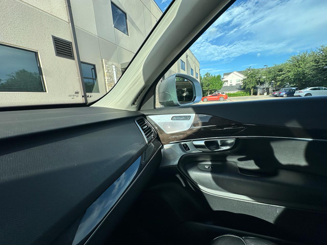 Volvo XC90 T6 Momentum AWD 2018