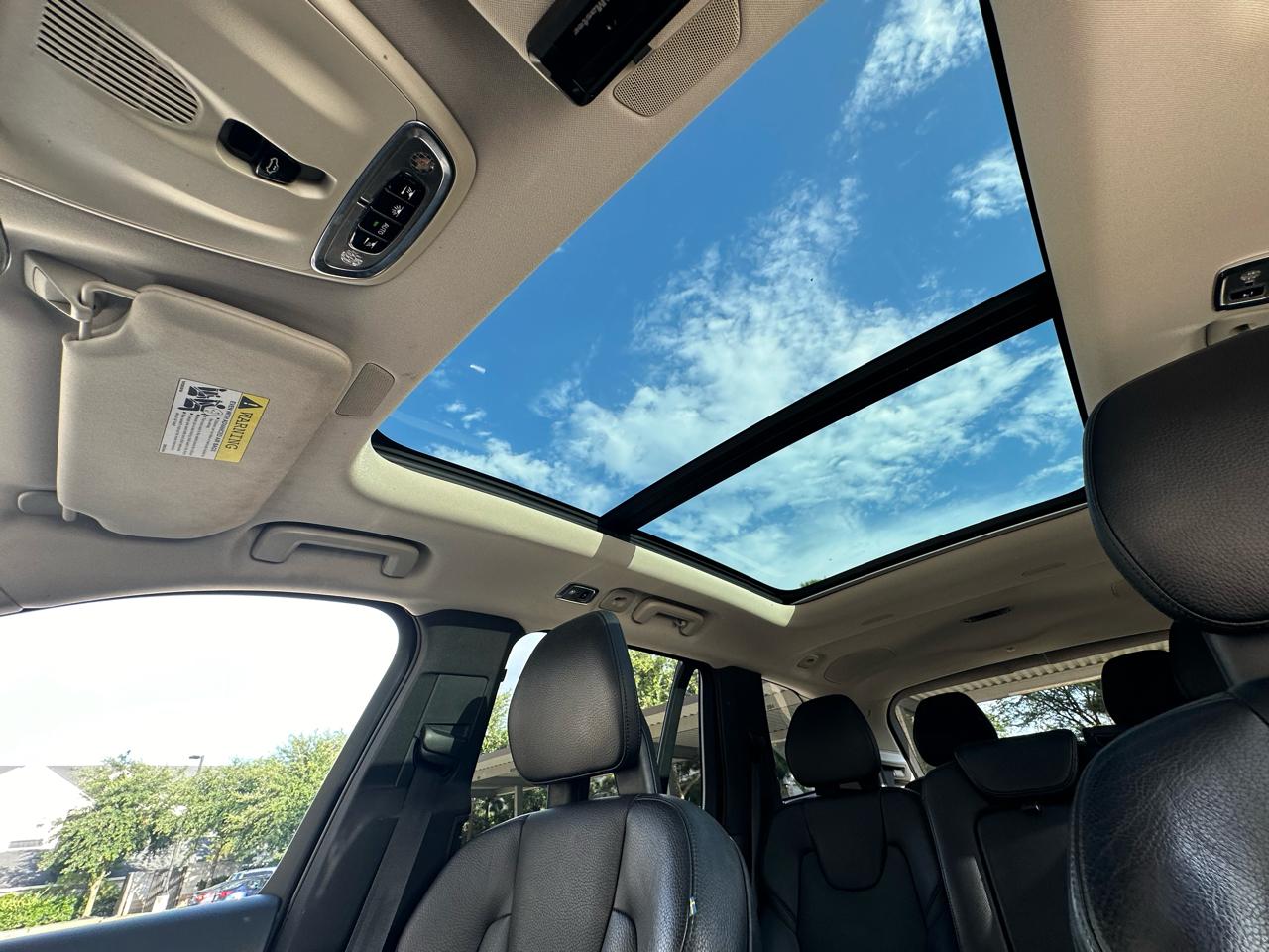 Volvo XC90 T6 Momentum AWD 2018