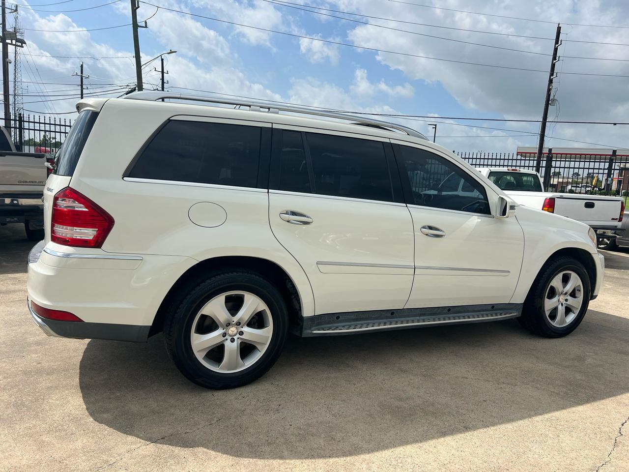 Mercedes-Benz GL-Class GL450 4MATIC 2012