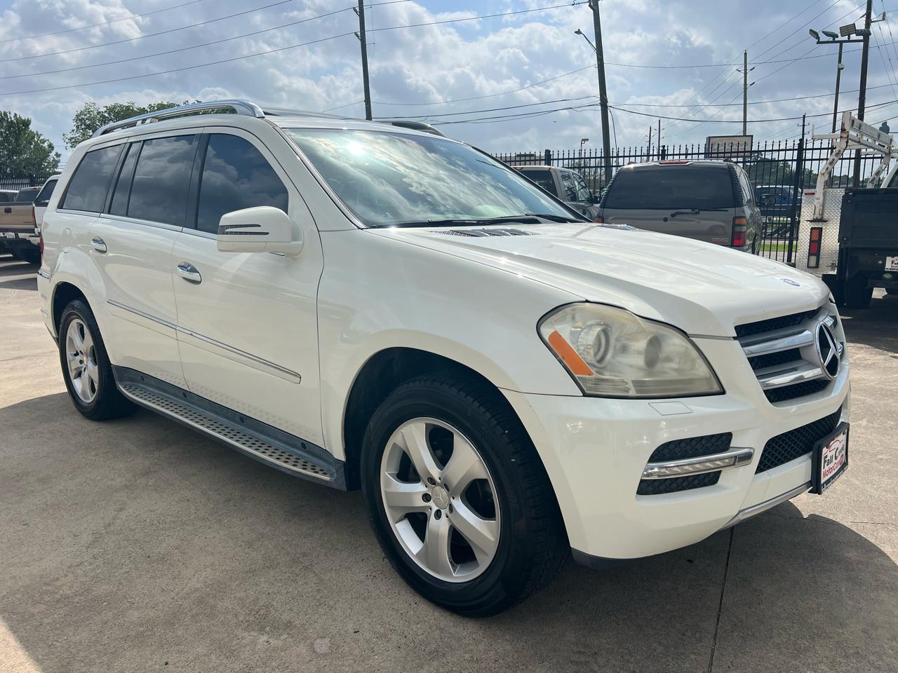 Mercedes-Benz GL-Class GL450 4MATIC 2012