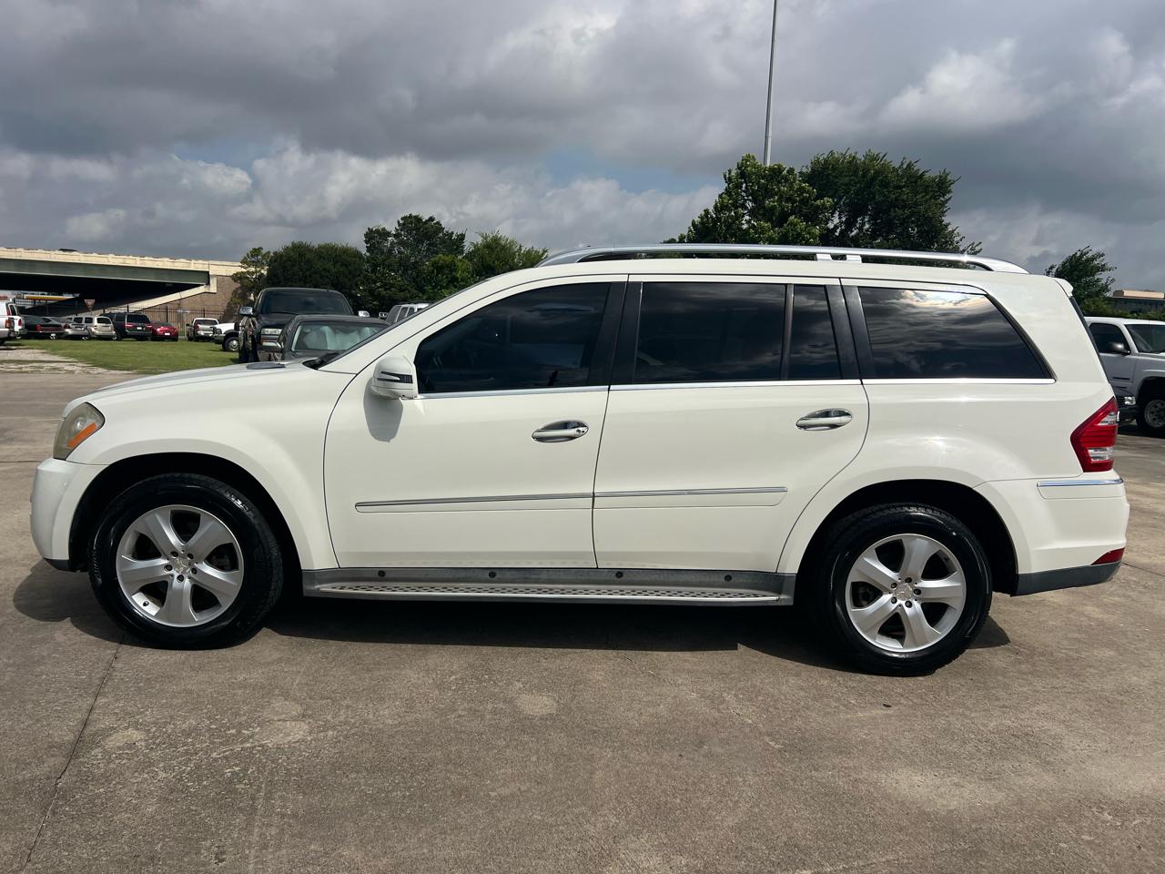 Mercedes-Benz GL-Class GL450 4MATIC 2012