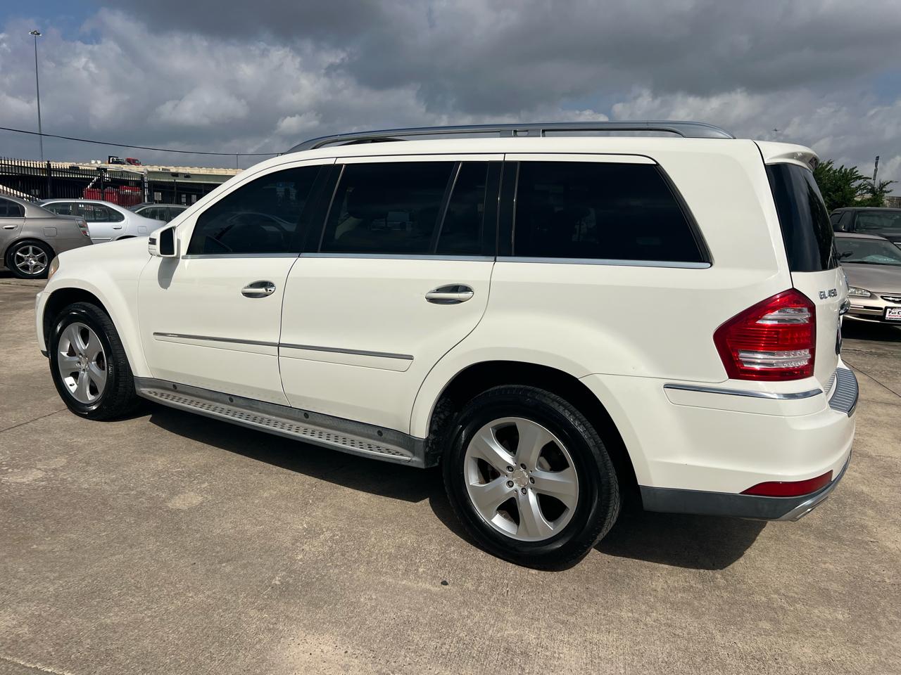 Mercedes-Benz GL-Class GL450 4MATIC 2012