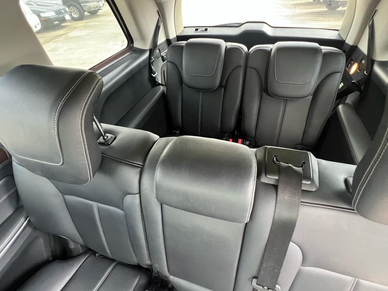 Mercedes-Benz GL-Class GL450 4MATIC 2012
