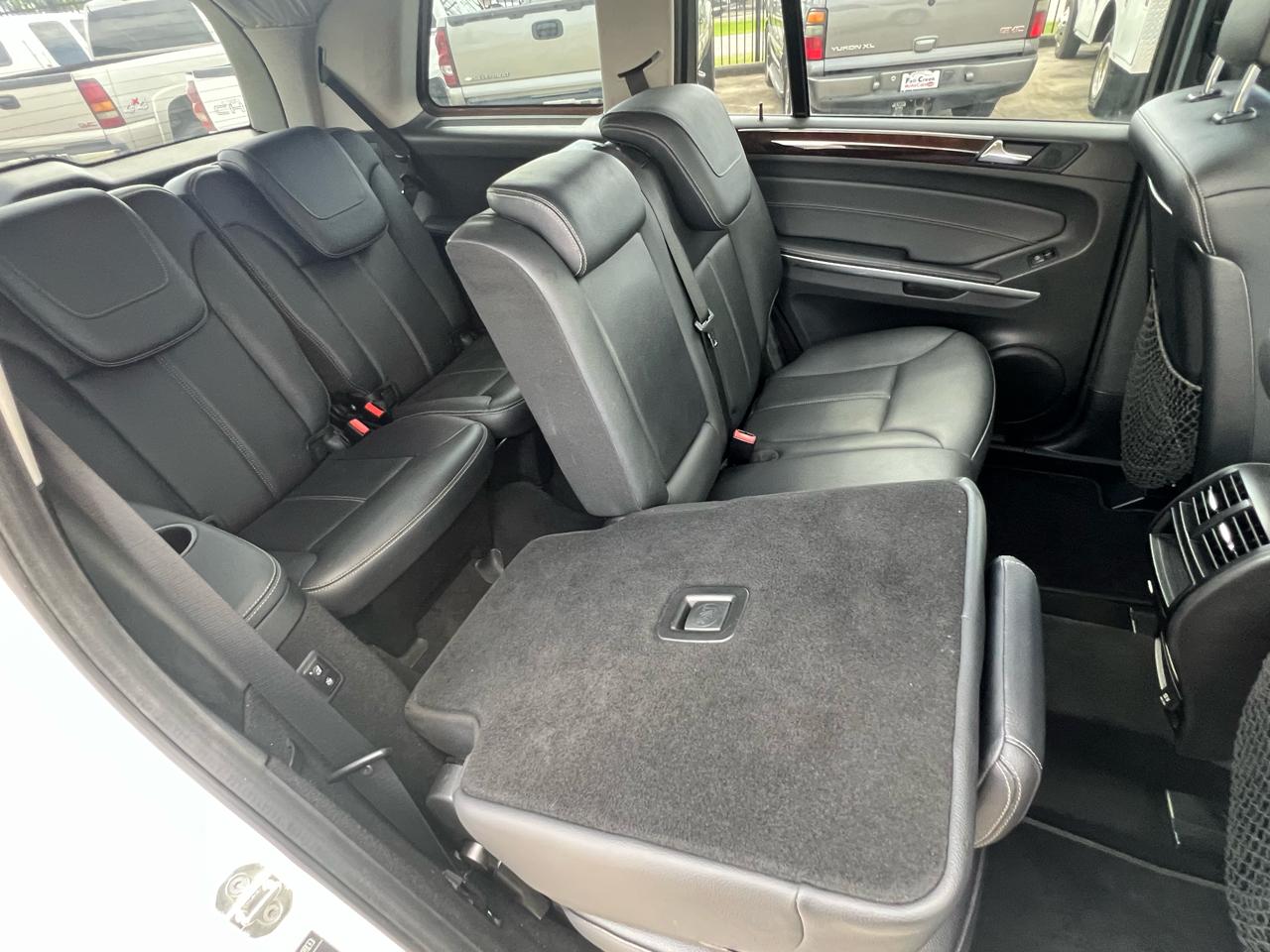 Mercedes-Benz GL-Class GL450 4MATIC 2012