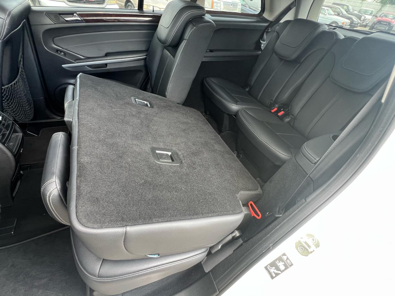 Mercedes-Benz GL-Class GL450 4MATIC 2012
