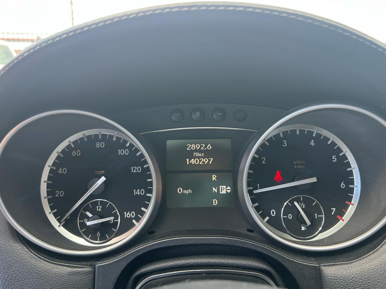 Mercedes-Benz GL-Class GL450 4MATIC 2012