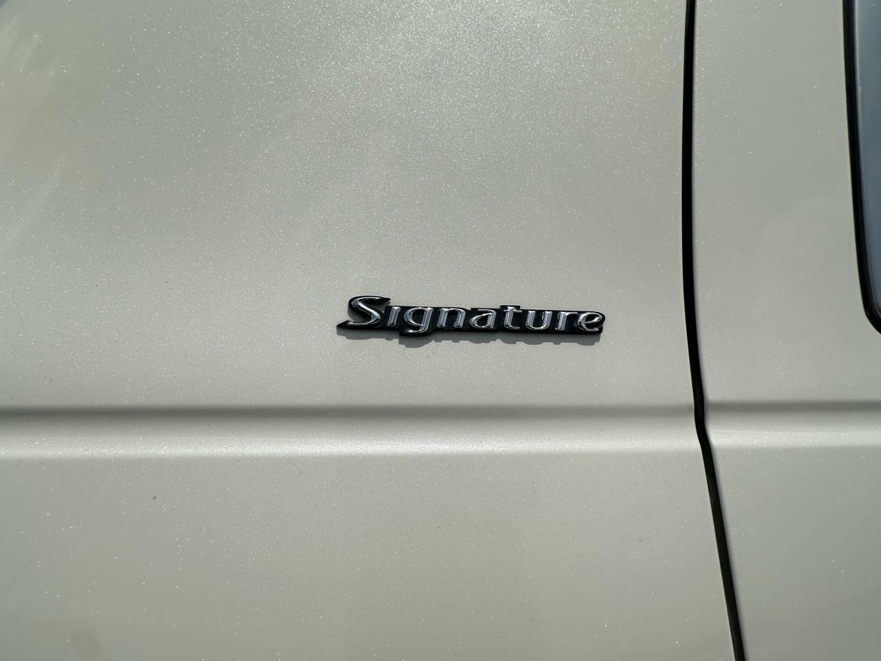 Lincoln Town Car Signature 2006