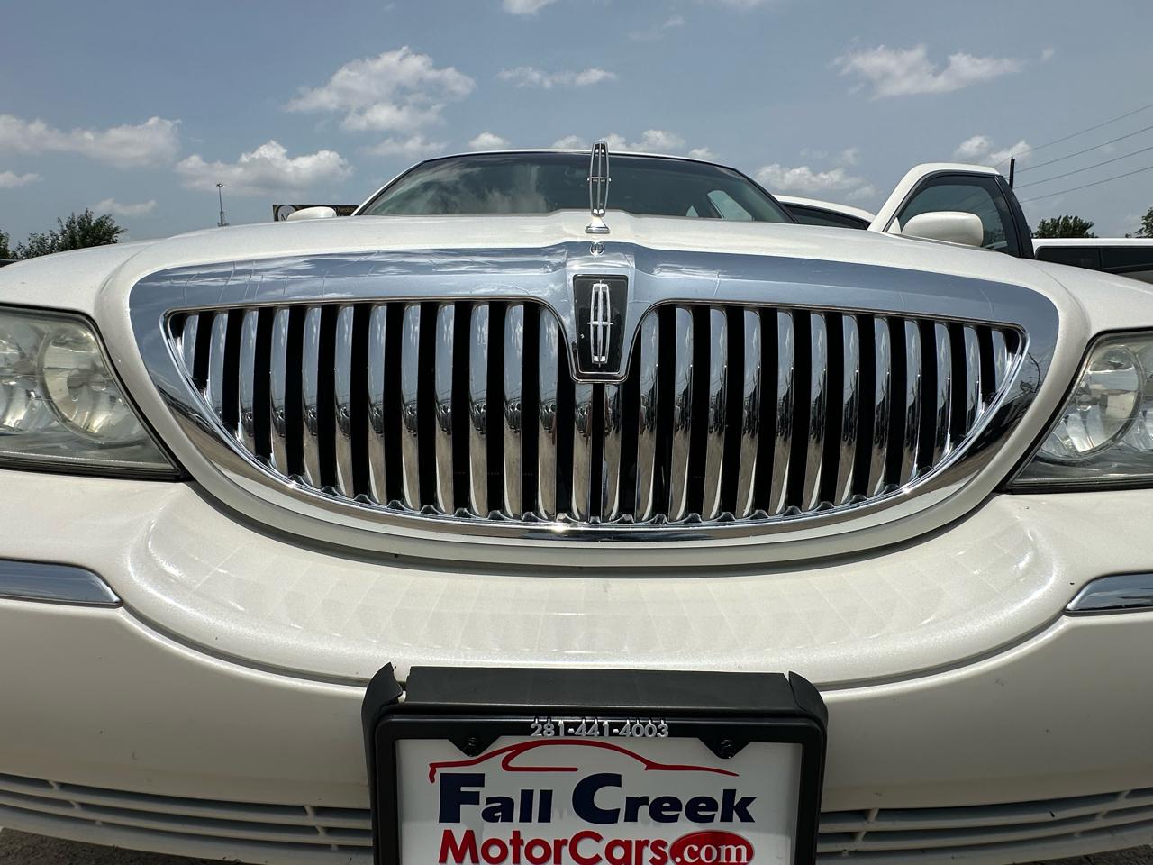 Lincoln Town Car Signature 2006