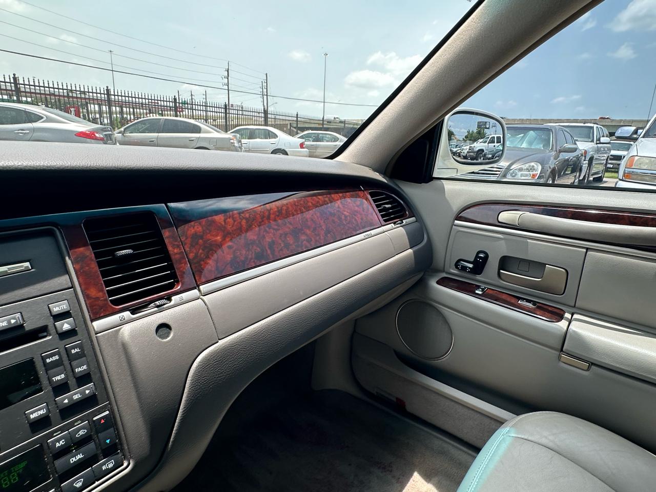 Lincoln Town Car Signature 2006